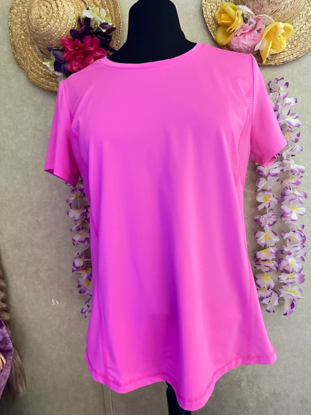 Fila Short Sleeve Tee in Bright Pink